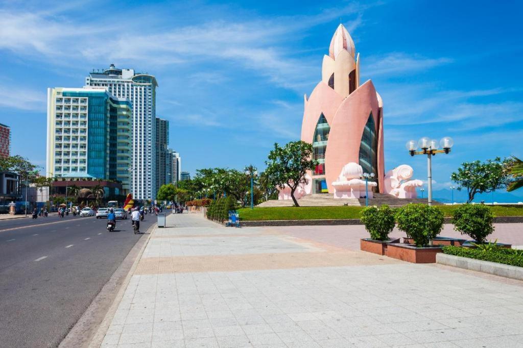 Den Long Do Hotel Nha Trang Zewnętrze zdjęcie