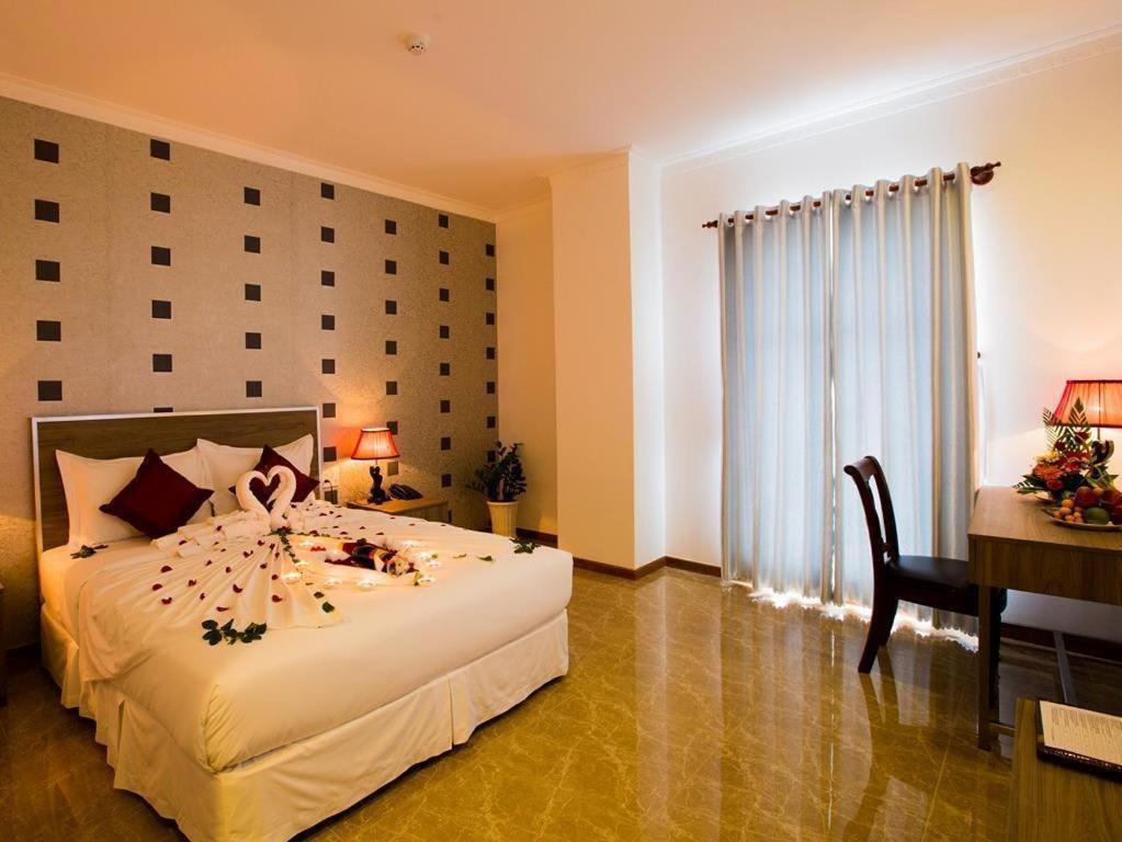 Den Long Do Hotel Nha Trang Zewnętrze zdjęcie