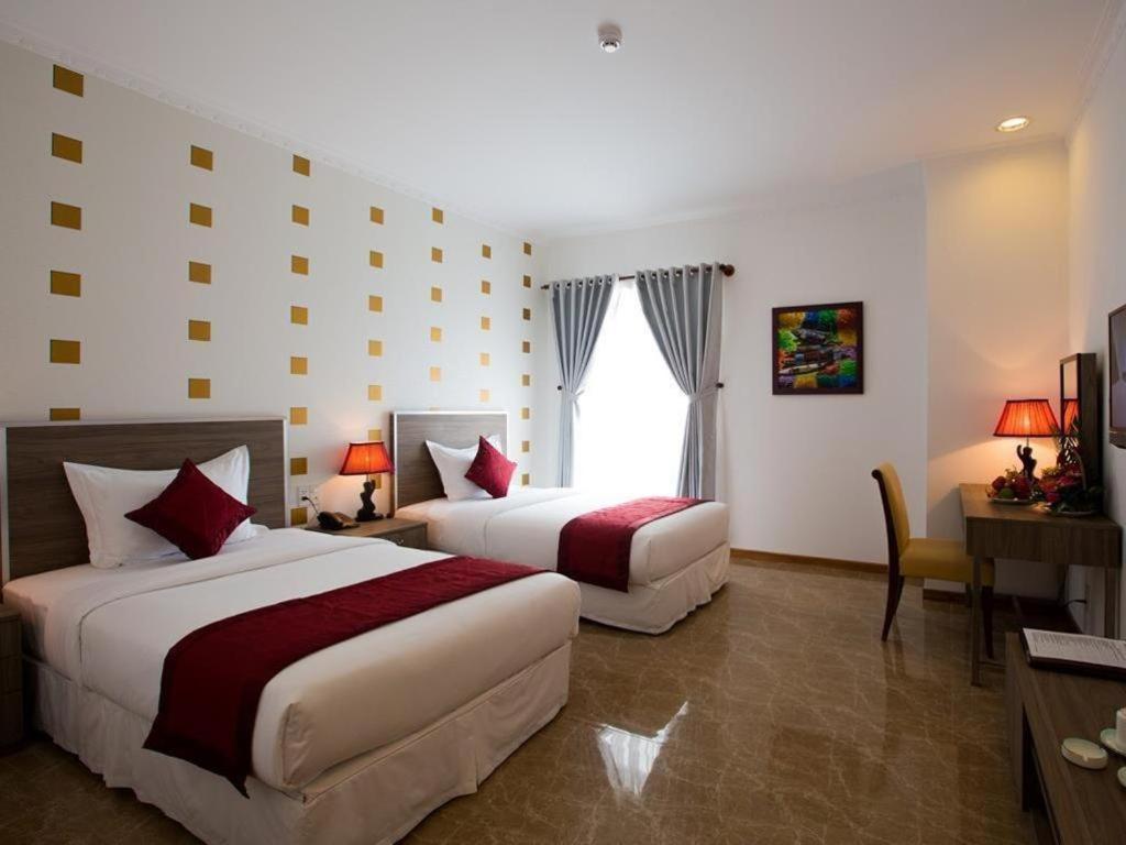 Den Long Do Hotel Nha Trang Zewnętrze zdjęcie