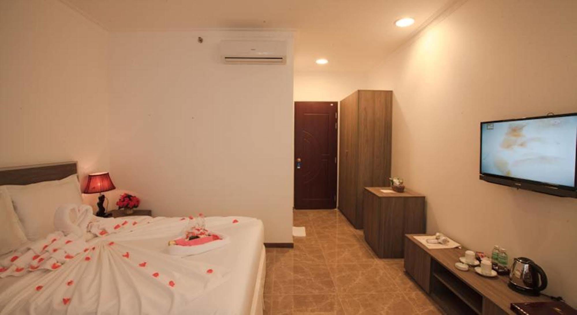 Den Long Do Hotel Nha Trang Zewnętrze zdjęcie
