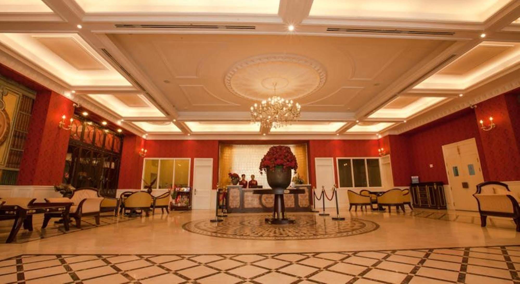 Den Long Do Hotel Nha Trang Zewnętrze zdjęcie