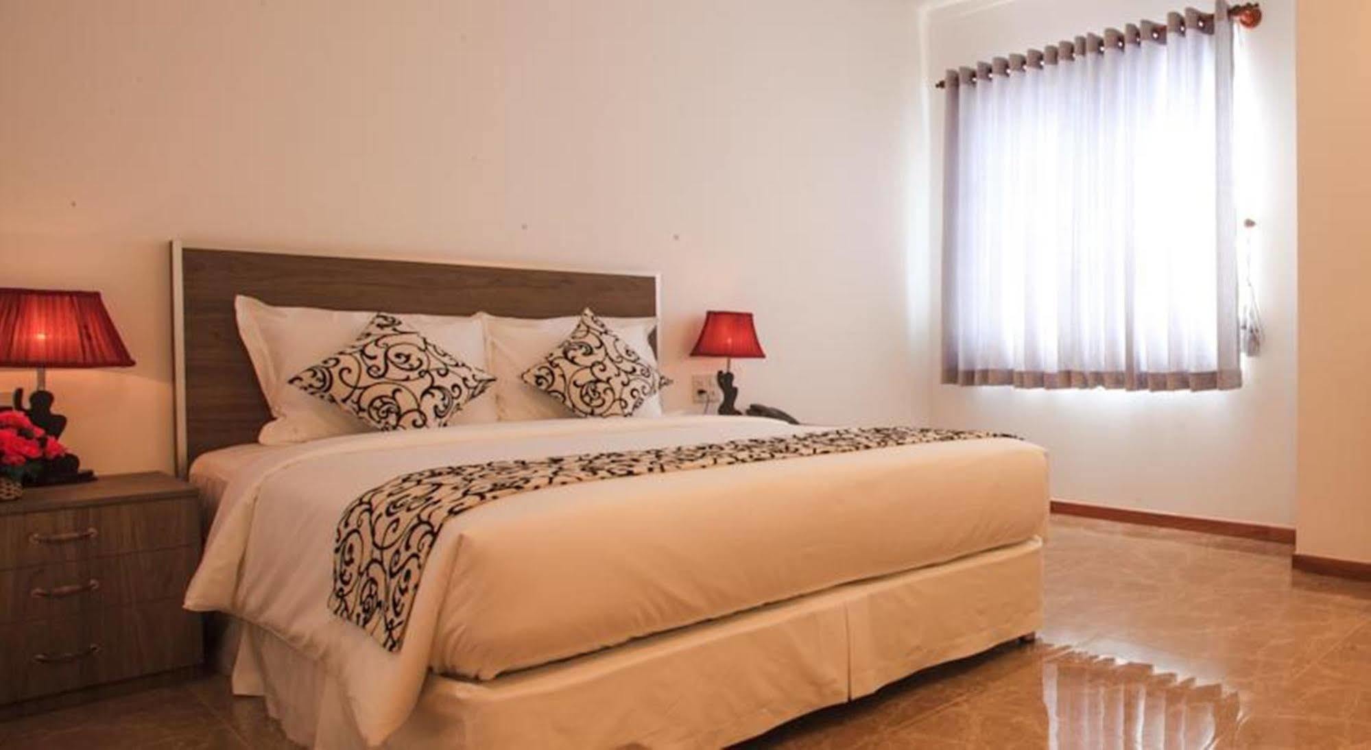 Den Long Do Hotel Nha Trang Zewnętrze zdjęcie